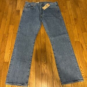Levis 501 Jeans Straight Leg Button Fly Medium Wash Blue denim  38x32 NWT